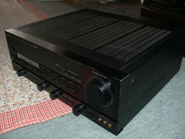  Kenwood stereo AV amplifier KA-V1000R