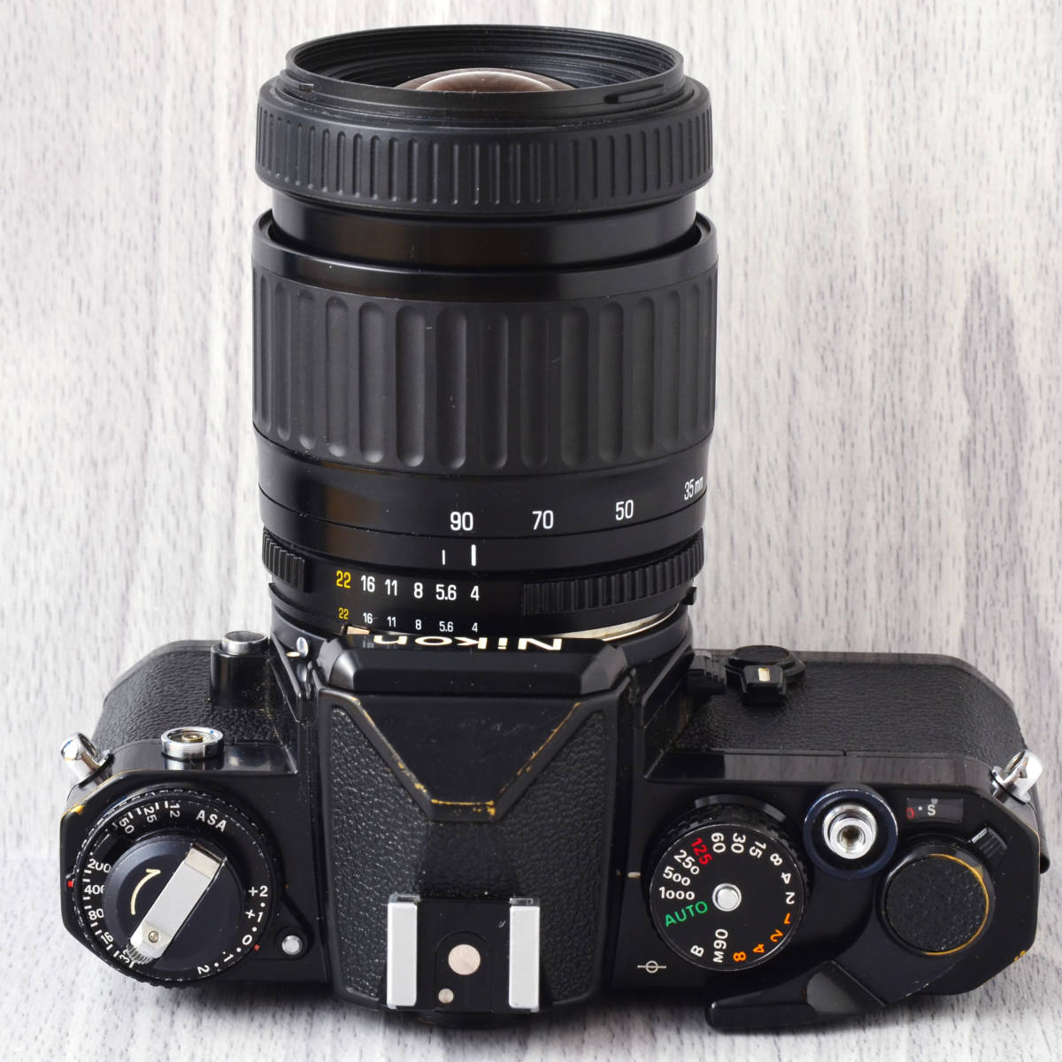 Nikon FE 黒 35～90mmズーム 修理・整備済 完動品
