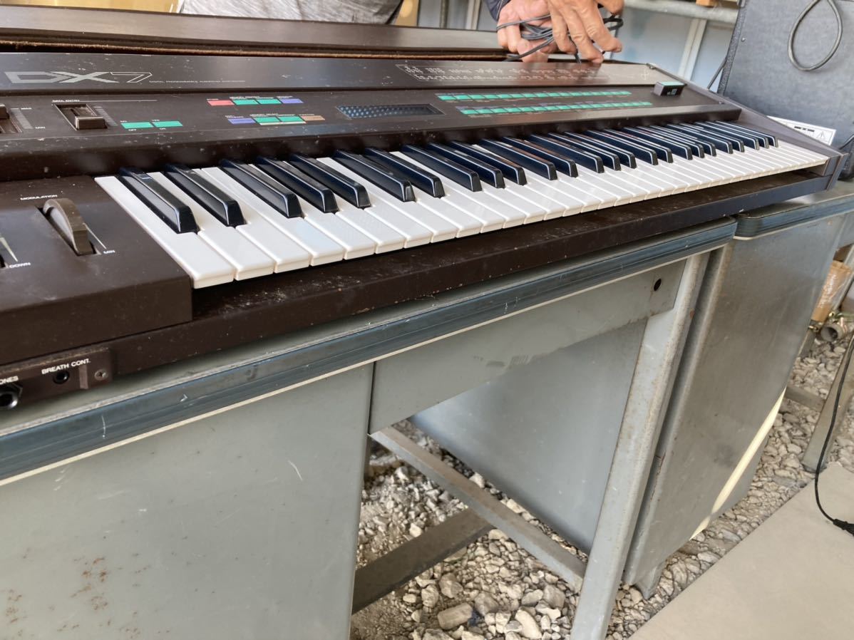 やまこ様専用【貴重】YAMAHA DX7 シンセサイザー ハードケース 取説