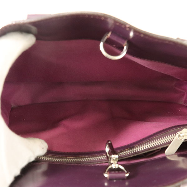 ルイヴィトン LOUIS VUITTON エピレザー パッシィPM M5926K パープル