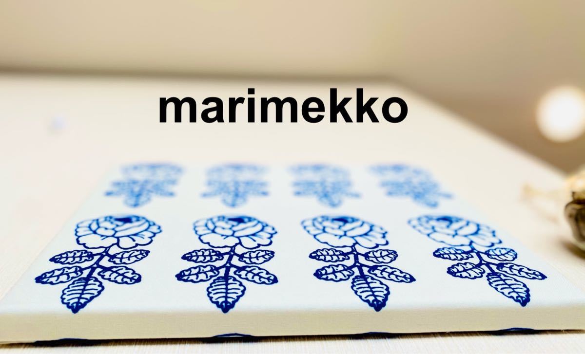 マリメッコ ヴィヒキルース　ファブリックパネル  20×25