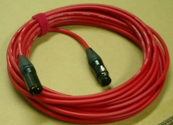 高品質カラーマイクケーブル　XLRオス/メス　10m　（赤）　FMB10-R　ケーブルストラップ付き　_画像1