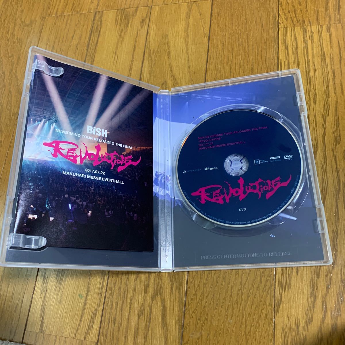 PayPayフリマ|BiSH NEVERMiND TOUR RELOADED THE FiNAL“REVOLUTiONS BiSH