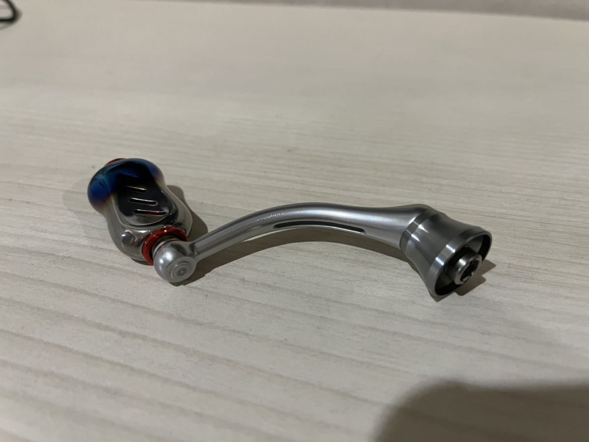 ☆ I DAIWA ダイワ 18イグジスト FC LT2000S-H 45mm ハンドル 新品同様