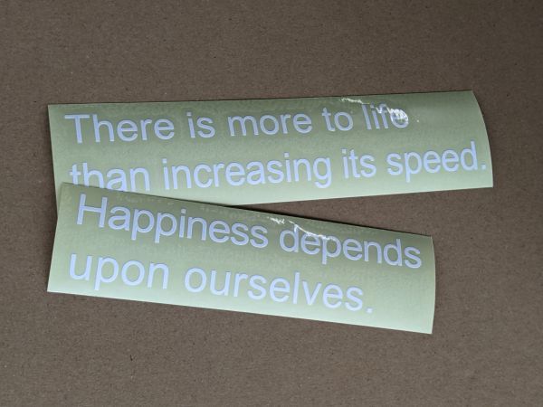 Happiness depends upon ourselves.　おしゃれ英語フレーズステッカー 白　1枚_画像3
