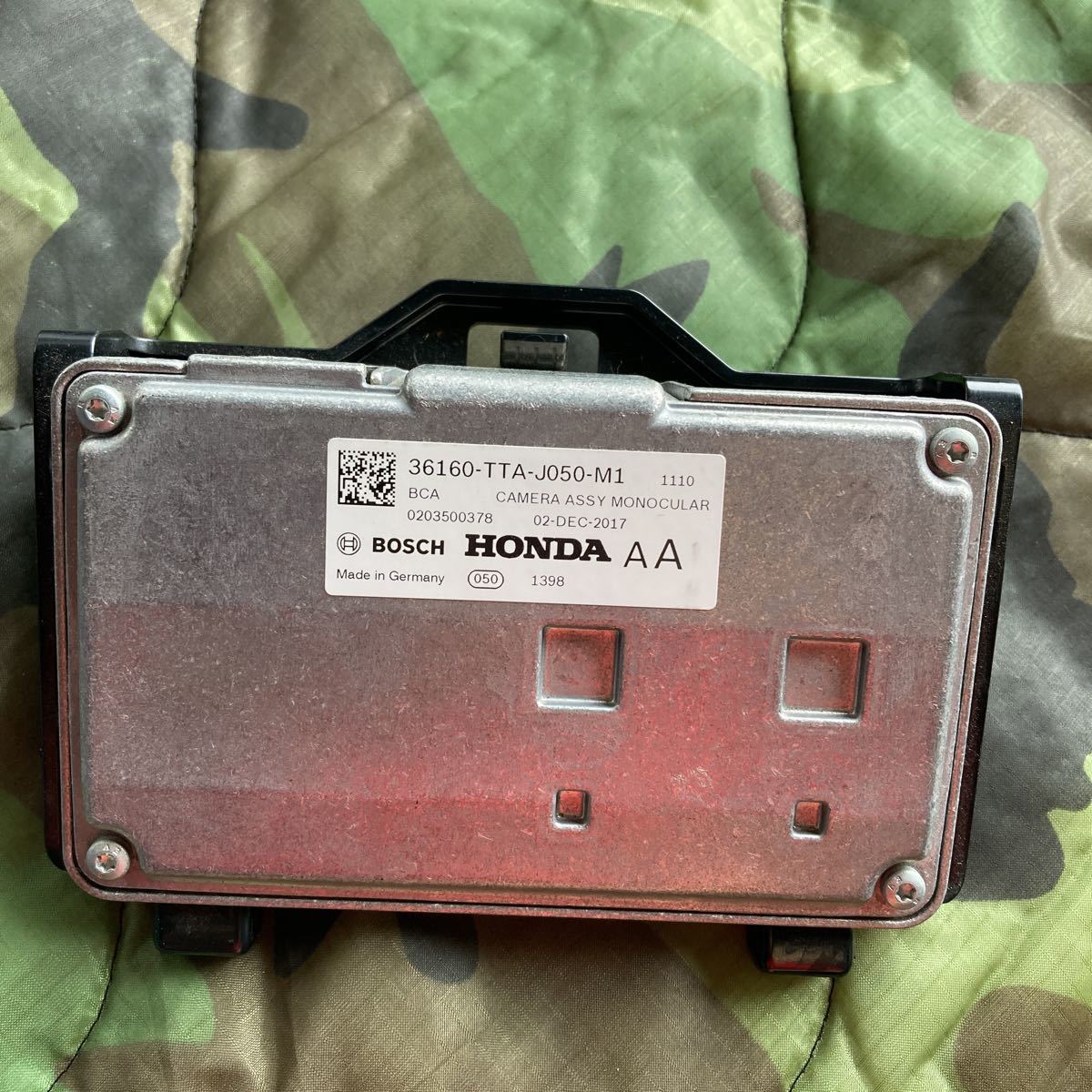 ホンダ　N-BOX JF3 フロントカメラ　フロントレーダー　ホンダセンシング　002_画像2