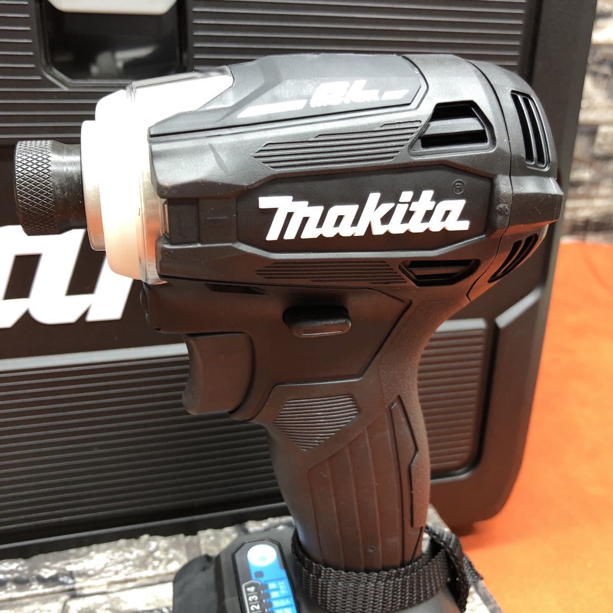 ♪送料無料♪未使用 makita/マキタ TD172DZ 18Vインパクトドライバー