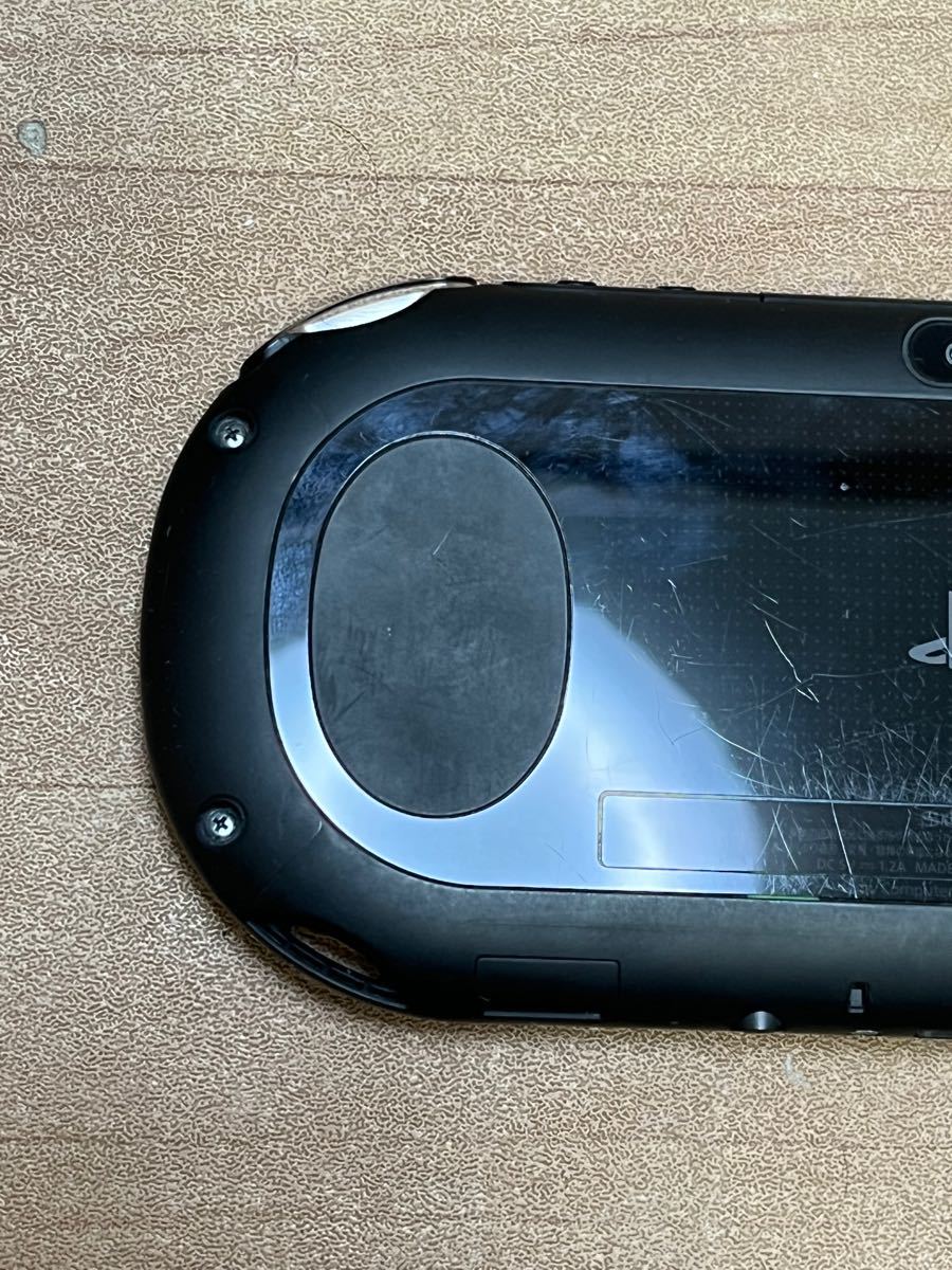 PS Vita PCH-2000 ブラック