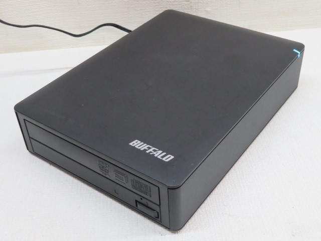 DVD-R/RW☆BUFFALO Class 1 Laser Product 外付けDVDドライブ DVD-R/RW☆BUFFALO Class 1 Laser Product 外付けDVDドライブ