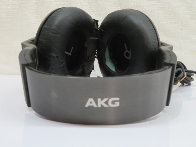 ○AKG K550 ヘッドホン ブラック アーカーゲー 有線 オーバーヘッド型