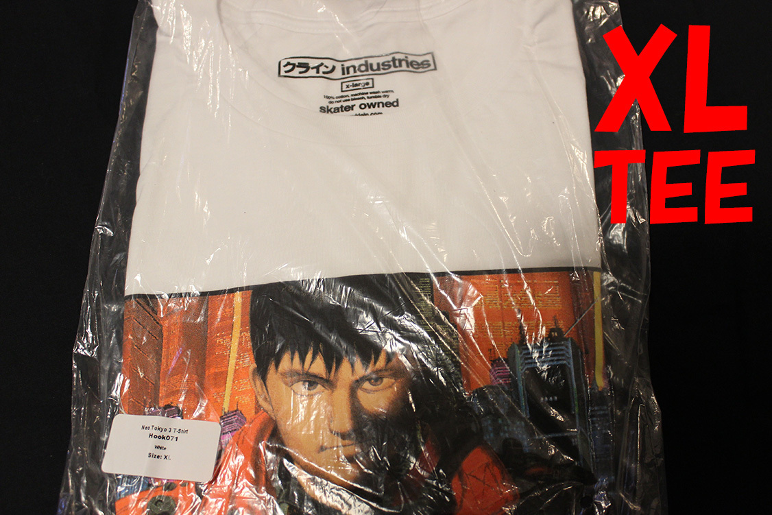 お得国産】 XL 新品未使用 ジェルミクライン AKIRA Tシャツ hookups
