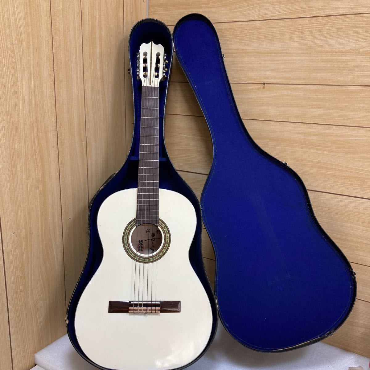 GXL9432 特選 手工品 KAWAI 河合楽器 第八拾号 ギター ハードケース 付き 現状品 1101の画像1