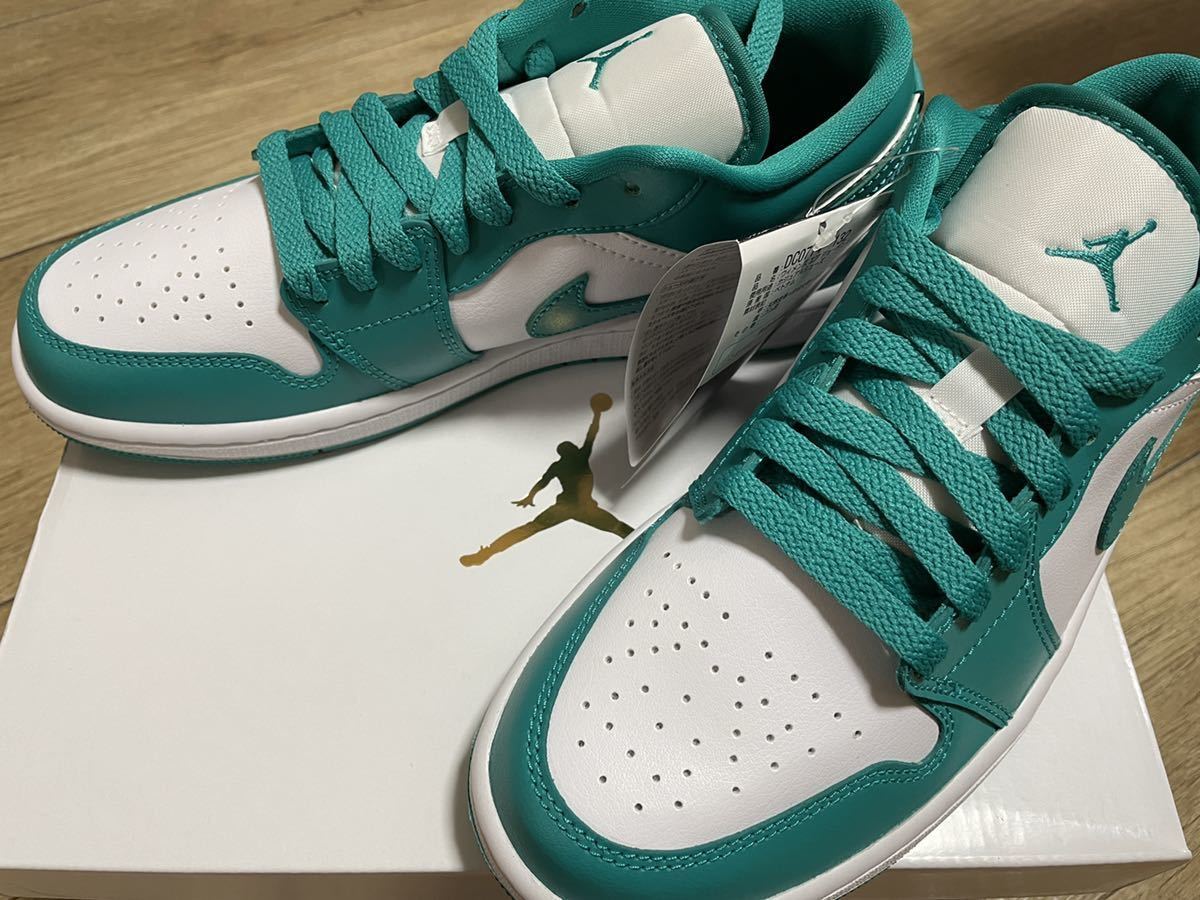 ナイキ エアジョーダン1ロー ウィメンズ25cm ニューエメラルドNIKE AIR