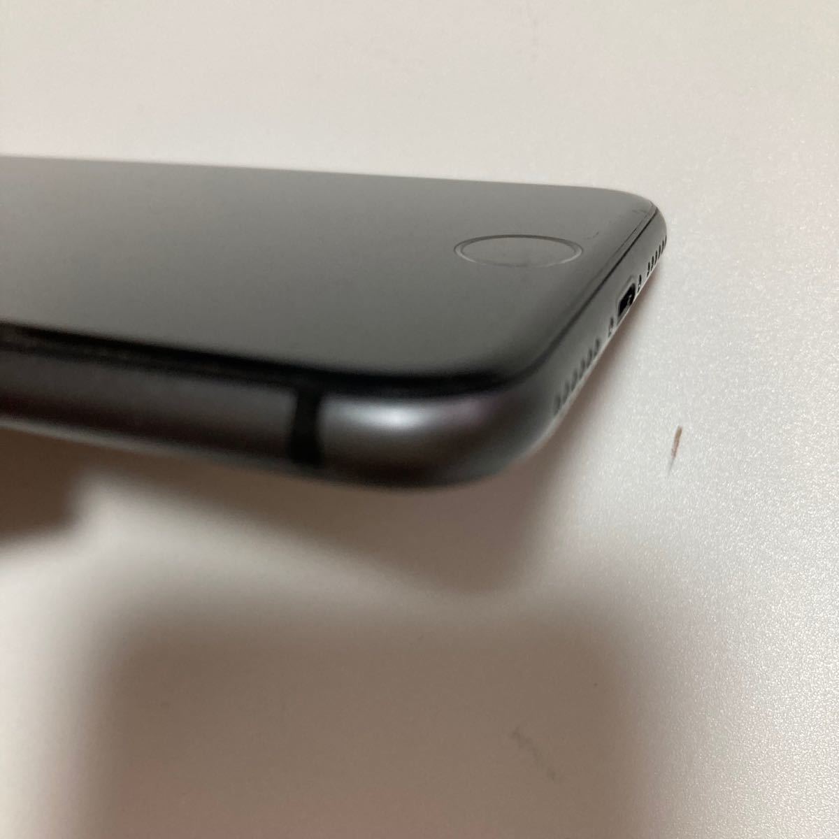iPhone 8 スペース グレー 64 GB SIMフリー バッテリー容量100% 本体