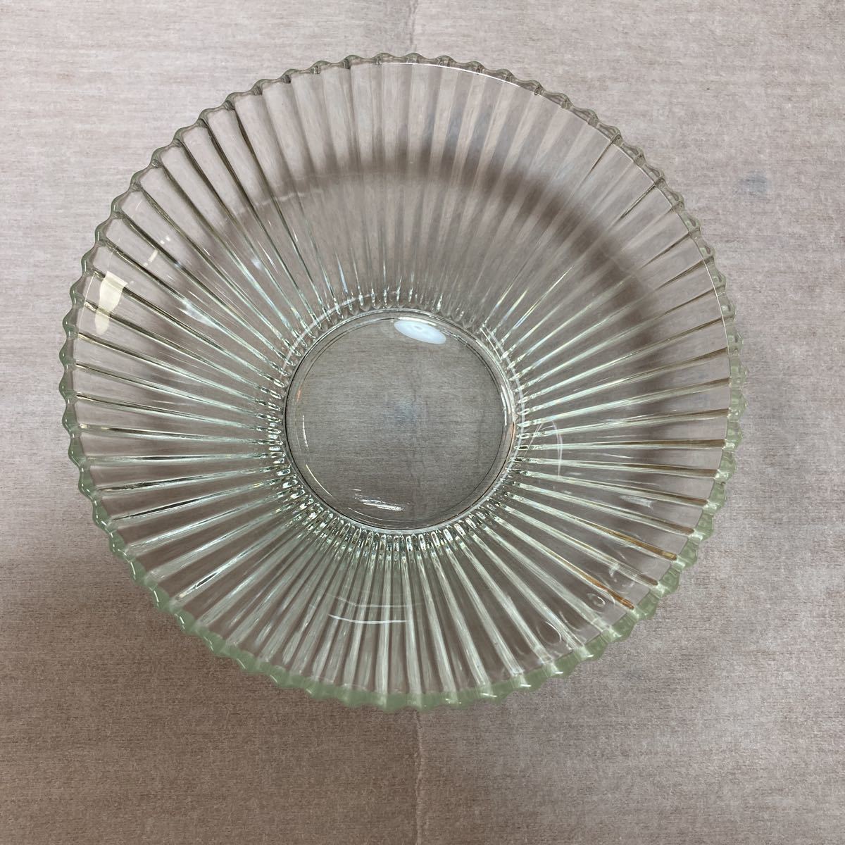 昭和レトロ ガラスの器3個 ガラス食器 そうめん鉢 鉢 レトロガラス ガラス レトロ雑貨 B_画像5