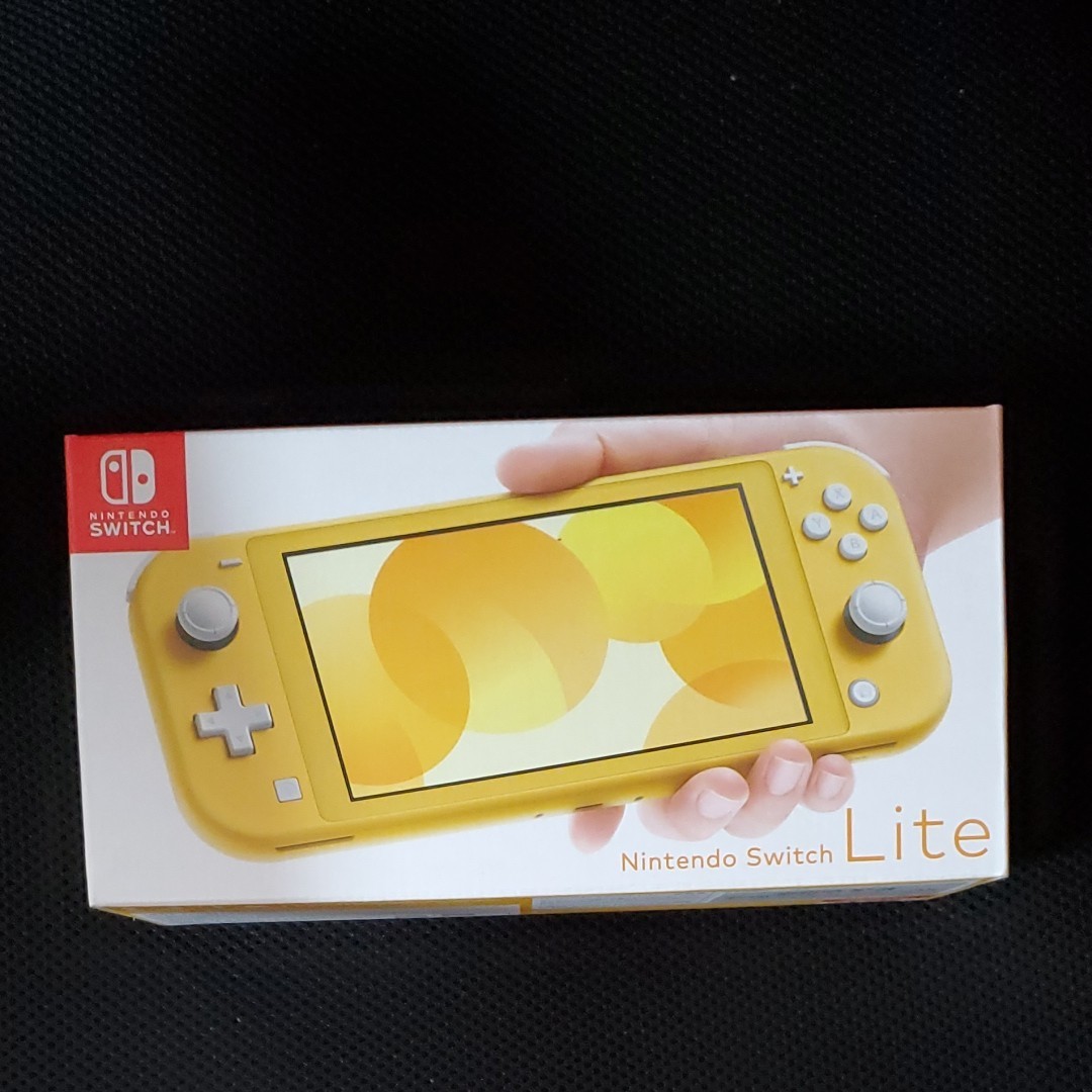 Nintendo Switch Lite イエロー　新品　ニンテンドースイッチライト