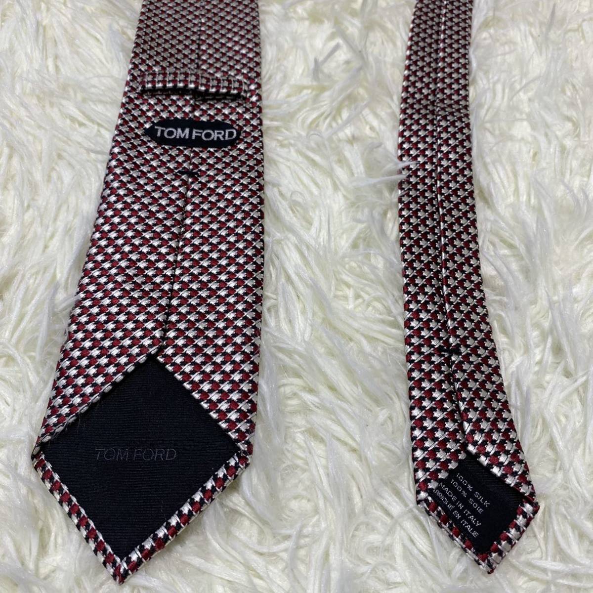 美品】TOM FORD トムフォード ネクタイ 千鳥格子系 シルク イタリア