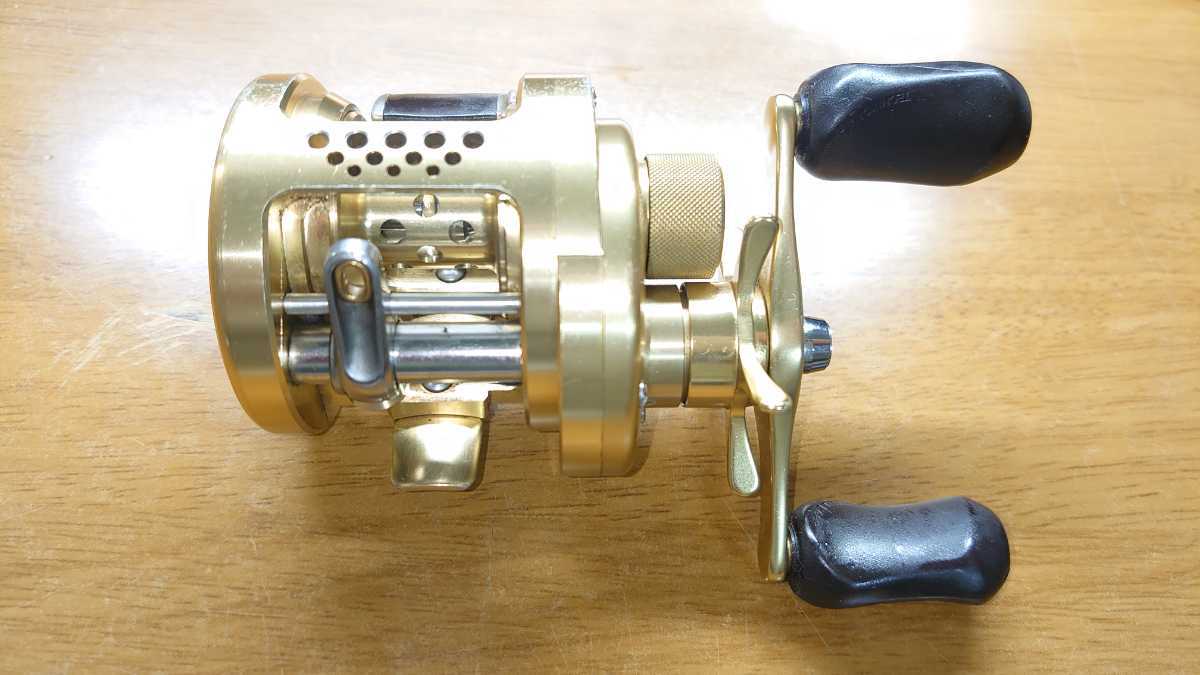 SHIMANO シマノ 01カルカッタコンクエスト 101 左ハンドル CALCUTTA