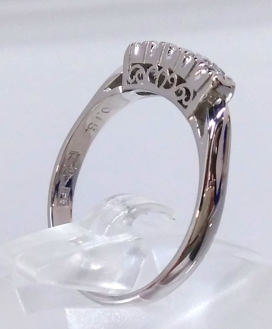 新品仕上げ済】 Pt900 ダイヤモンド 0.15ct リング 約13.5号 4.0g