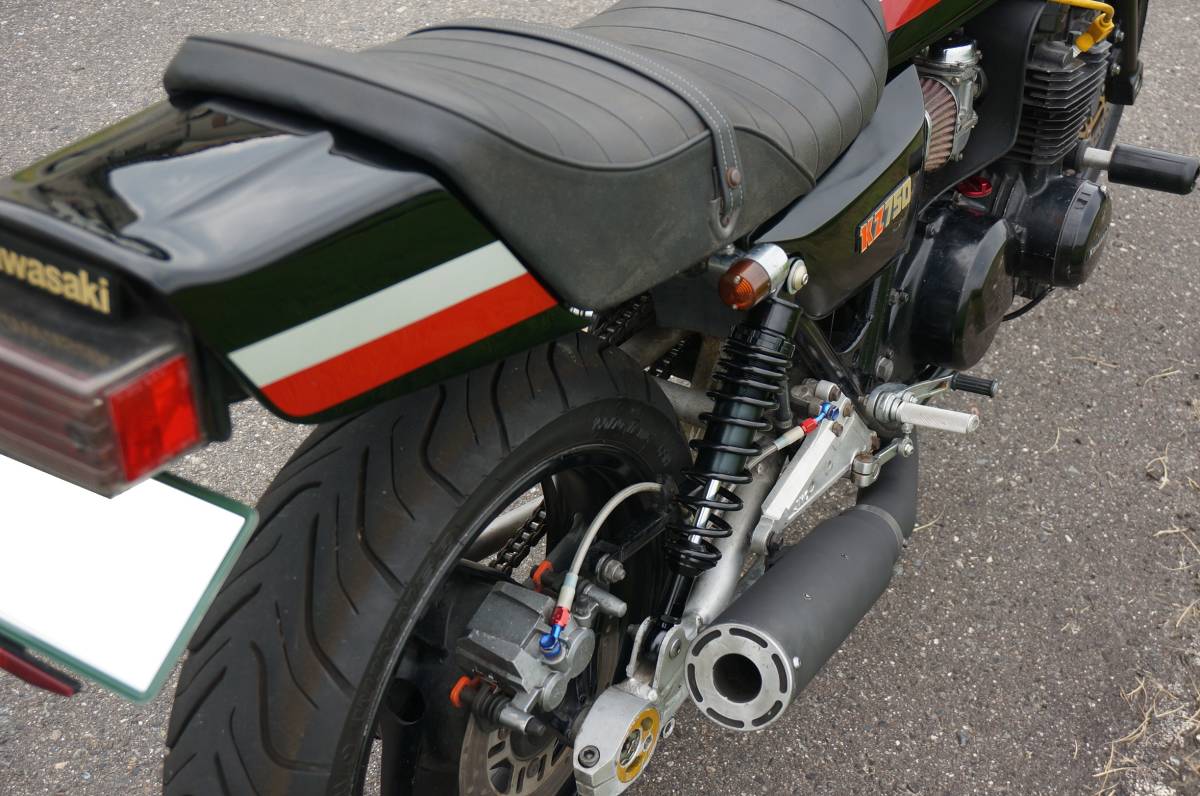 Amazon.co.jp: 当時物 バルブキャップ ファック 旧車 レア z1 z1r z750fx : 車&バイク - パーツ Amazon.co.jp: 当時物 バルブキャップ ファック 旧車 レア z1 z1r z750fx : 車&バイク - パーツ