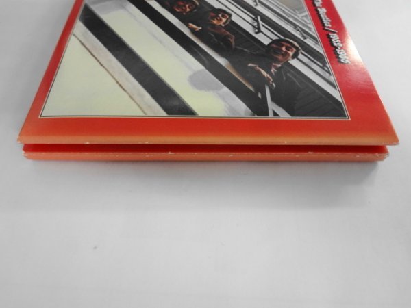 AN21-321 音楽 CD ミュージック THE BEATLES 1962-1966 赤盤 紙ジャケット仕様 2枚組 ザ・ビートルズ ディスク 使用感あり_画像3