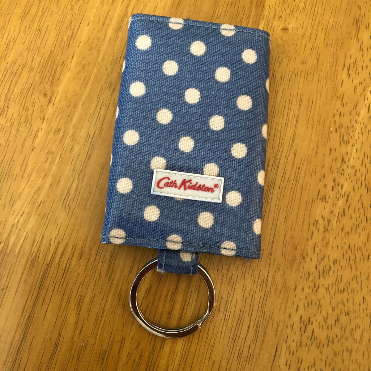 キーケース　キーリング　キャスキッドソン　CathKidston ドット