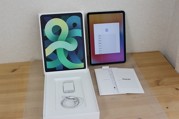 ☆美品!iPad Air 10.9インチ 第4世代 Wi-Fi 64GB 2020年秋モデル