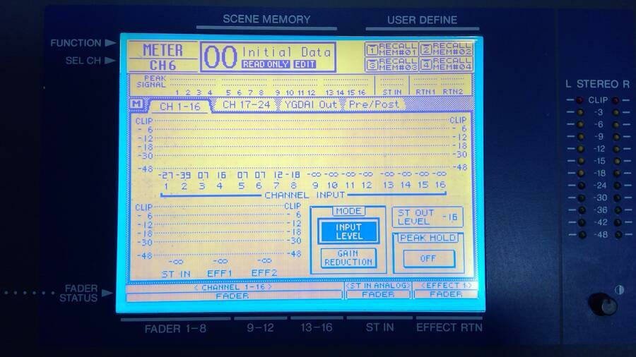 YAMAHA 03D デジタルミキサー 重量:27㎏(ケース含む) ハードケース(約