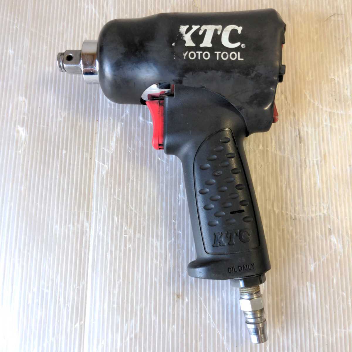 Yahoo!オークション - KTC エアーインパクトレンチ JAP420 差込 Yahoo!オークション - KTC エアーインパクトレンチ JAP420 差込