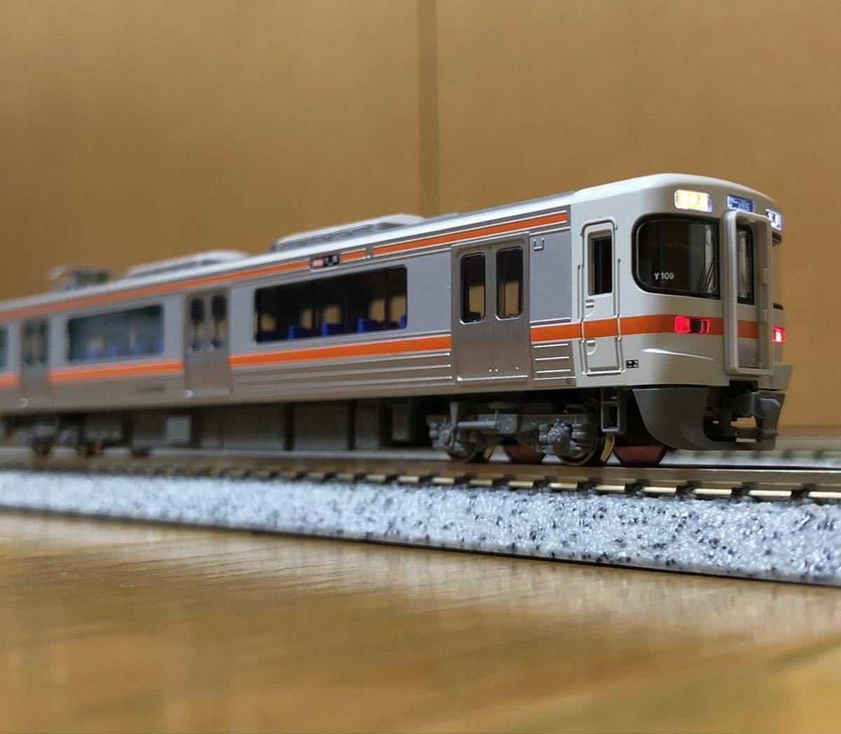 KATO 313系5000番台・5300番台〈新快速〉8両 カトー 10-1379/ 1380