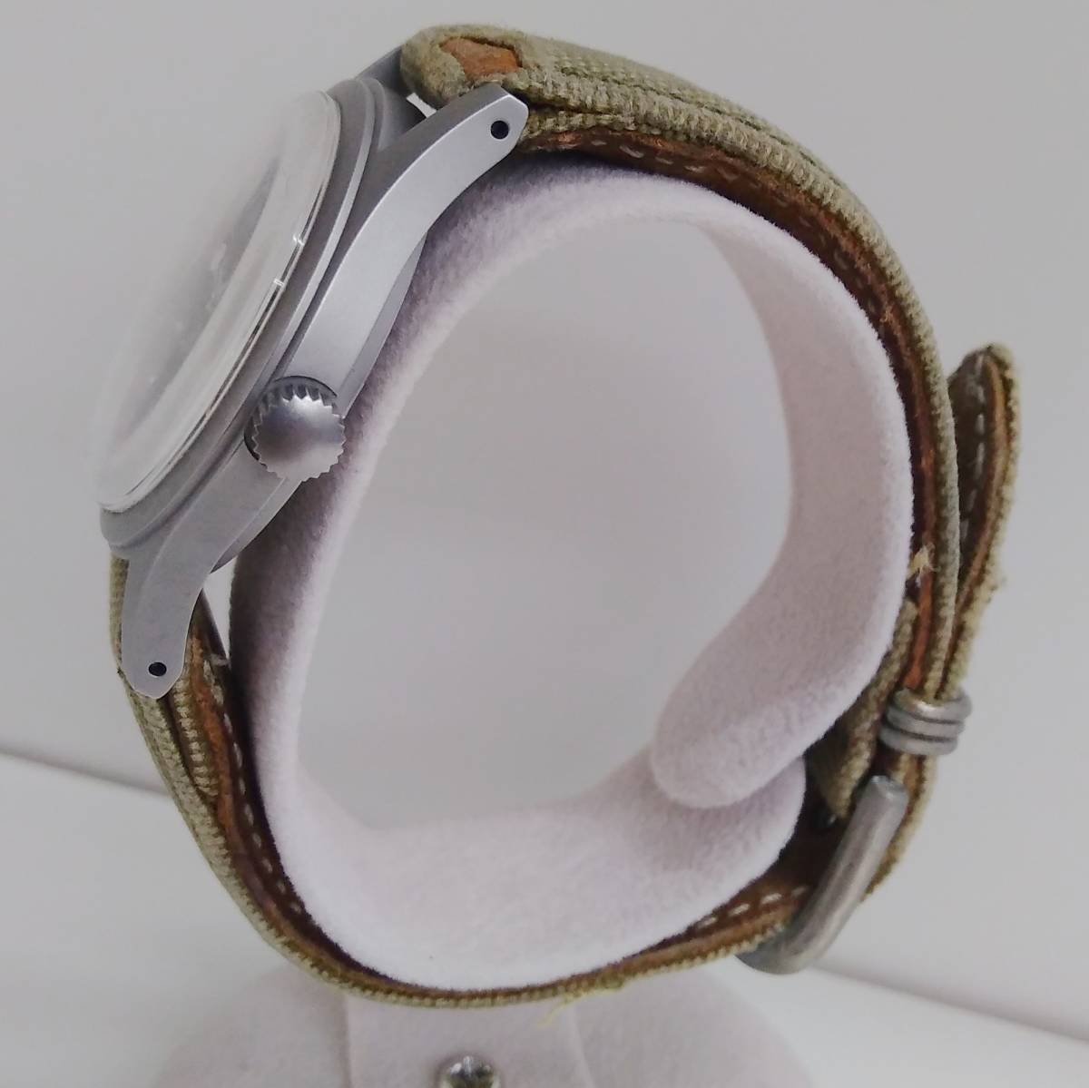 ジャンク HAMILTON ハミルトン Khaki カーキ 9415A 腕時計 手巻き 可動品 1円スタート