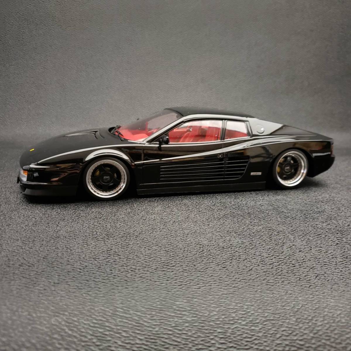 1/18 フェラーリ テスタロッサ カスタム | activoskateshop.com