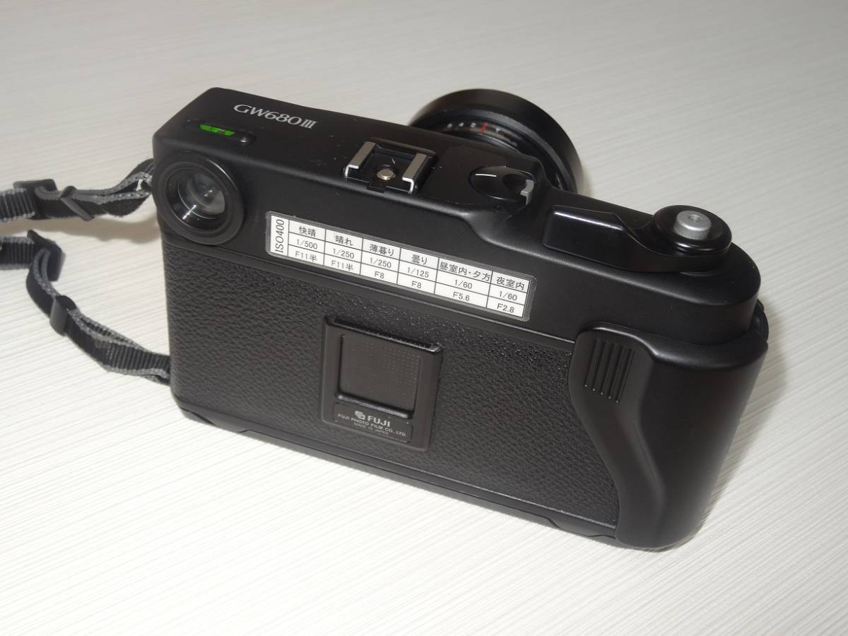 FUJI フジ GW680III Professional 6x8 中判フィルムカメラ
