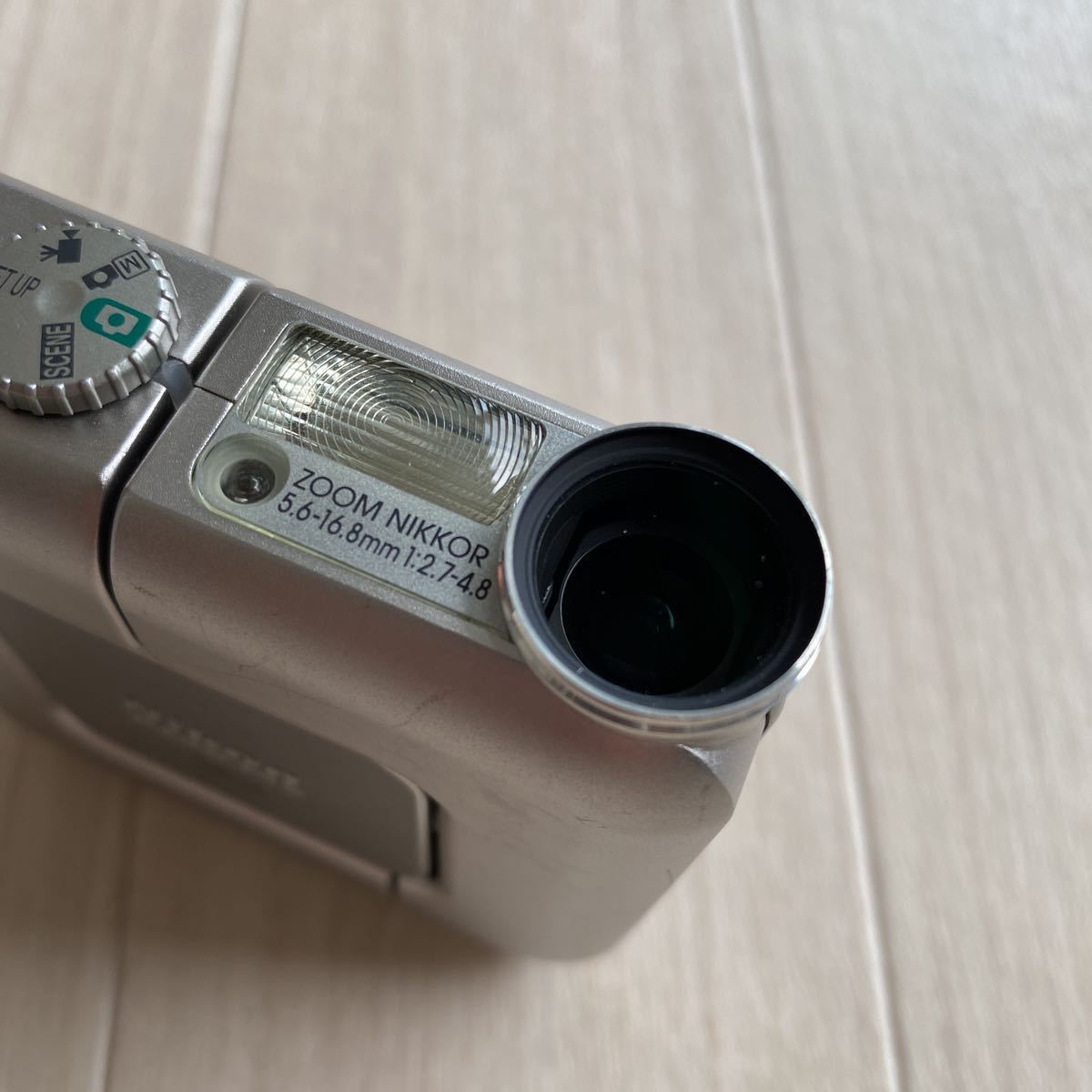 Nikon COOLPIX SQ ニコン クールピクス デジタルカメラ デジカメ Nikon COOLPIX SQ ニコン クールピクス デジタルカメラ デジカメ