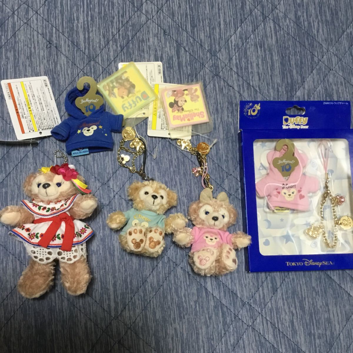 お取り置き中 ダッフィー シェリーメイ ぬいぐるみバッジ お取り置き中 ダッフィー シェリーメイ ぬいぐるみバッジ