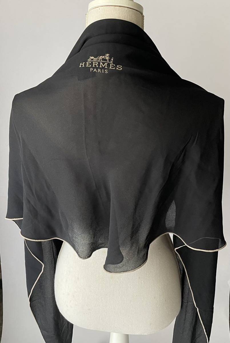 HERMES エルメス 100% シルク スカーフ ショール ストール HERMES エルメス 100% シルク スカーフ ショール ストール