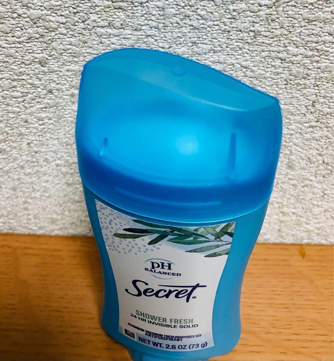 日本メーカー新品 シークレット シャワーフレッシュ パウダーフレッシュ 4本 制汗剤