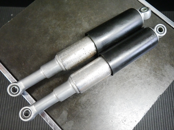 CL90 当時物より 純正 リア ショック サスペンションASSY SL90ベンリィ