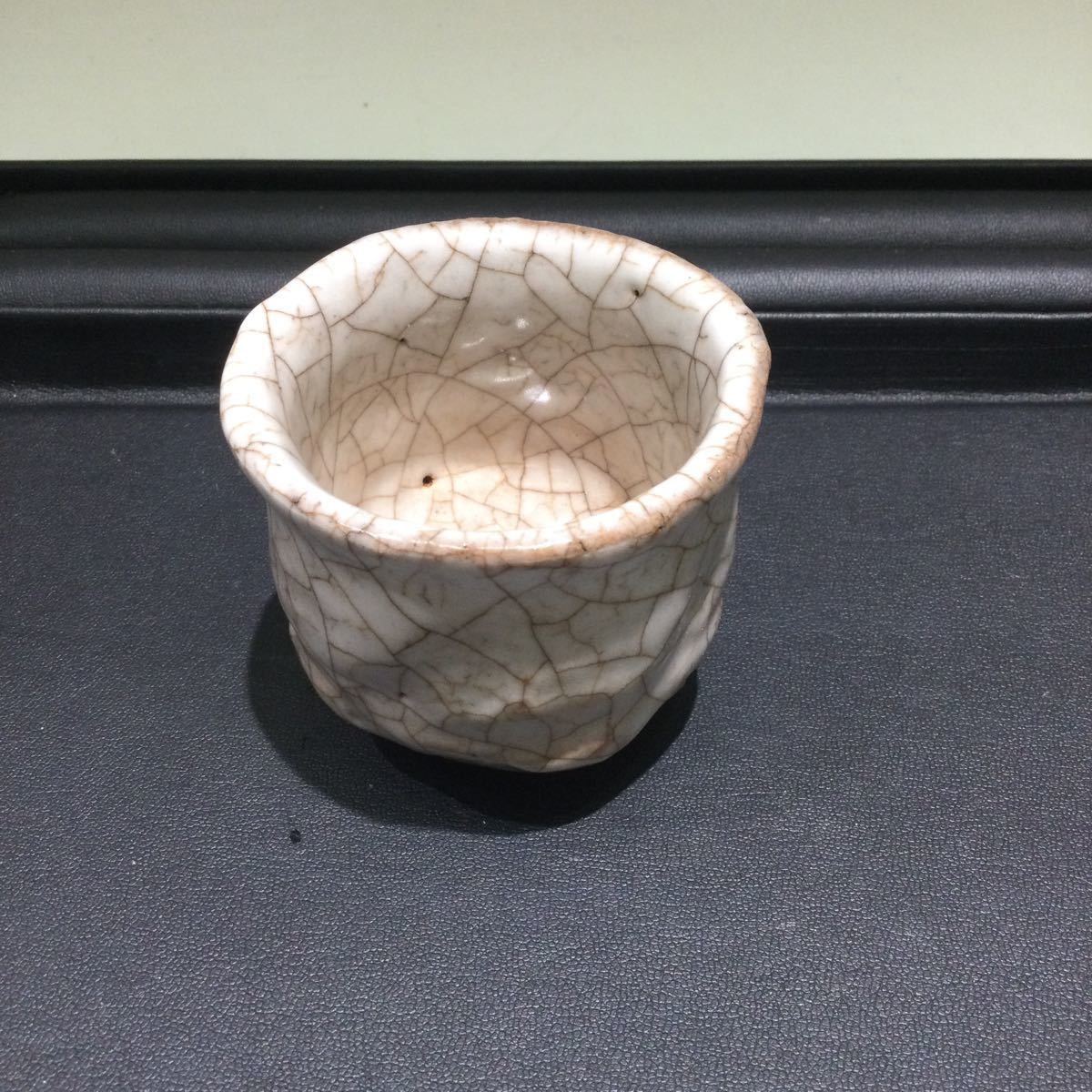 萩焼 ぐい呑み サイズ直径6cm高さ6cm 共箱付き 【超新作】 共箱付き 55%以上節約 共箱 波多野善蔵 菓子鉢 片口 萩焼 茶道具 陶芸 菓子器 工芸品 山口県 陶芸