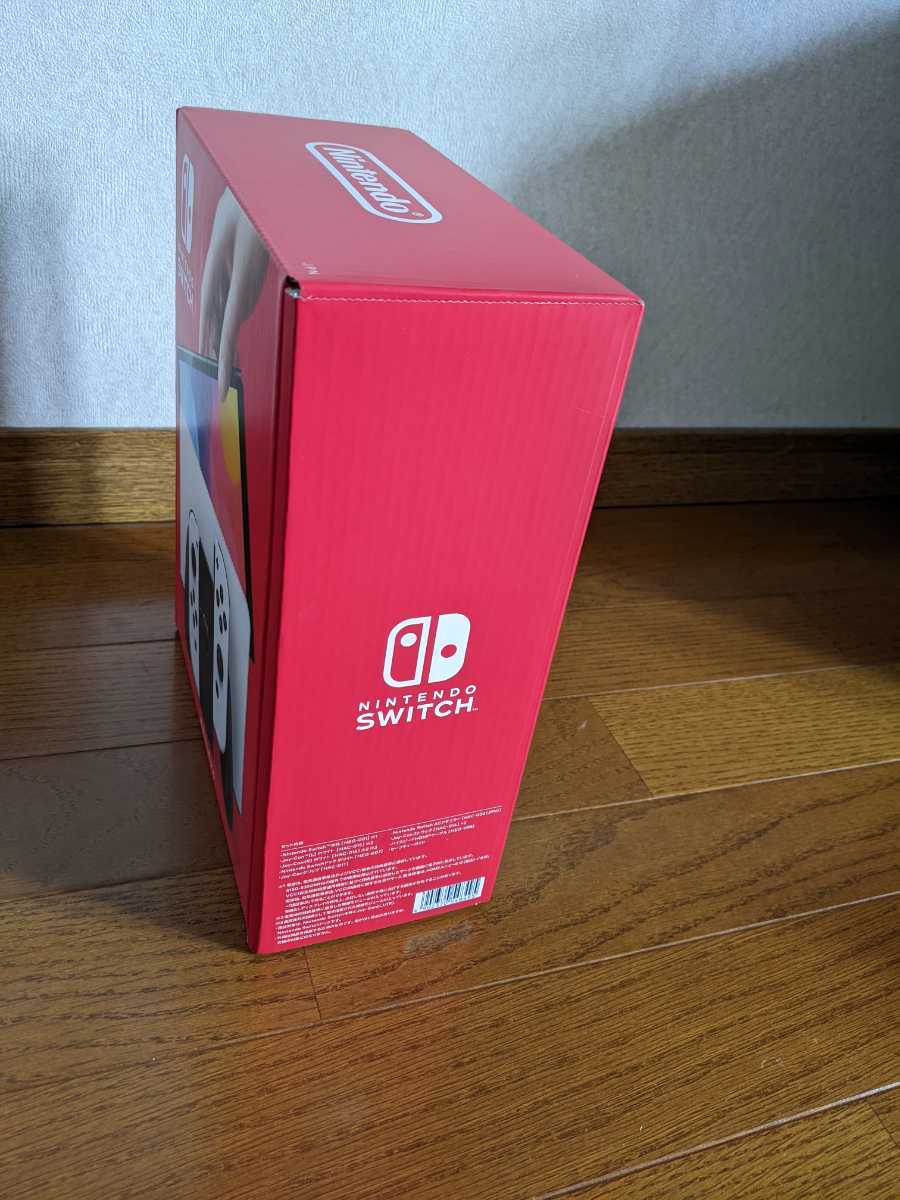 7月31日購入【新品・未使用・未開封 購入店舗印有り】 Nintendo Switch
