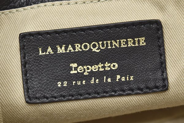 完売!極美品 定価47,300円 パリ発 レペット【Repetto】POIDS 完売!極美品 定価47,300円 パリ発 レペット【Repetto】POIDS