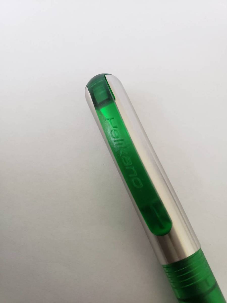 ペ260 希少 新品 未使用 Pelikan ペリカン Pelikano ペリカーノ 万年筆 F ステンレス製キャップ 右利き用 グリーン 緑 送料120円_画像2