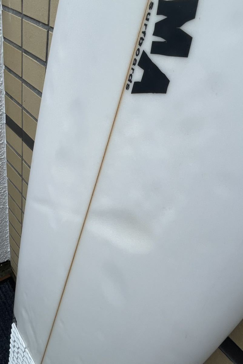 グッドコンディション中古！激安！KUMA SURFBOARD MODEL FIVE PU 5’9” 24.92L PU FUTURE _画像5