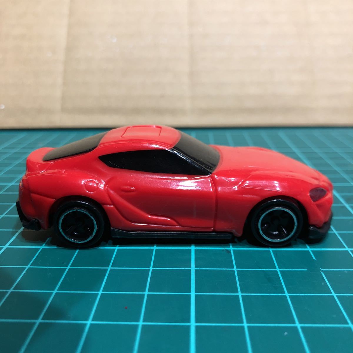 A-8 Tomica Toyota GR Supra McDonald's happy комплект миникар б/у товар прямые продажи 