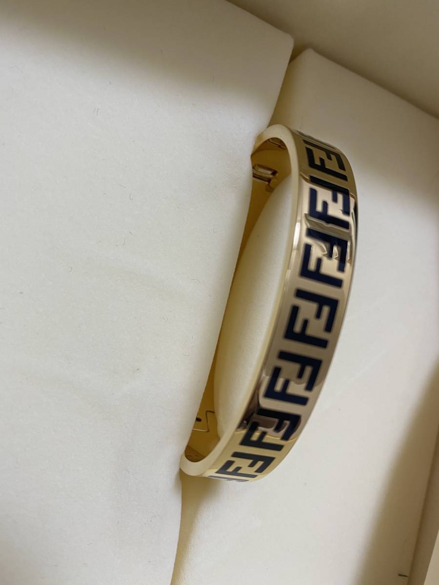 フェンディ フォーエバー ブレスレット FENDI|Yahoo!フリマ(旧 フェンディ フォーエバー ブレスレット FENDI|Yahoo!フリマ(旧