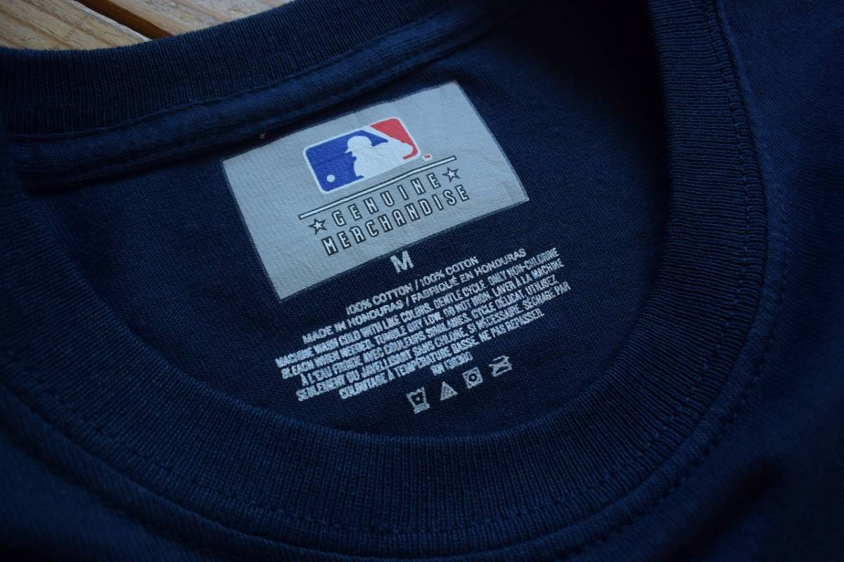 新品 MARINERS シアトル マリナーズ 半袖Tシャツ メンズ Mサイズ MLB ゲーム スポーツチーム 野球 ネイビー 未使用品 アメリカ仕入 T1598_画像4