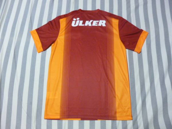 60%off即決!NIKE トルコ ガラタサライ 2014-15 homeレプリカユニフォーム S～XL 新品_画像2