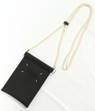 メゾン マルジェラ 11 フォンポーチ PVC ブラック Maison Margiela art