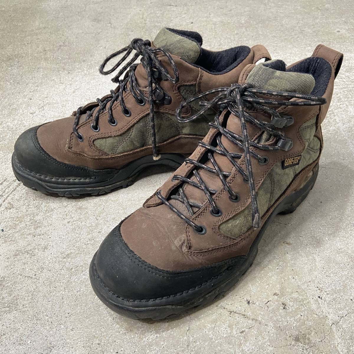 ☆送料無料☆Danner RADICAL 45 CAMO GTX☆ゴアテックス☆47300☆迷彩ヌバックレザーハイキングブーツ☆登山☆27．５ｃｍ☆g２２_画像1