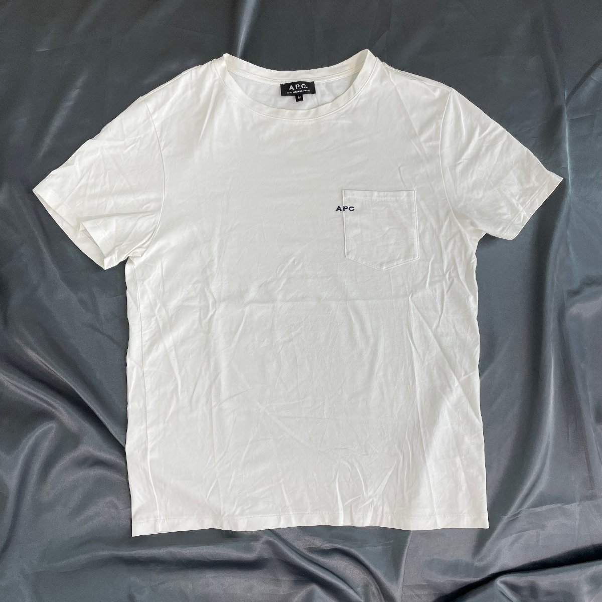 送料198円 A.P.C アーペーセー #25082-1-92701 POCKET TEE 半袖Tシャツ 新しく着き 【A.P.C./アー・ペー・セー】ポケットTシャツ ホワイト 新品・未使用 Tシャツ/カットソー(半袖/袖なし)